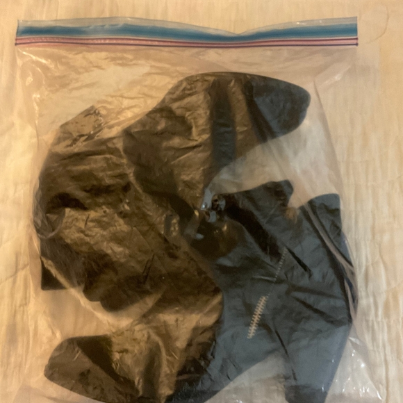 JUSTFAB BLACK & BROWN Western Style Loana Faux Suede Stacked Heel BootS. Sz-10 - Picture 12 of 12